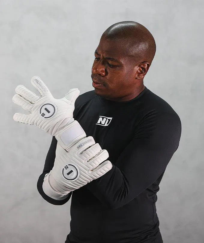 Luva de Goleiro Profissional N1 Sirius